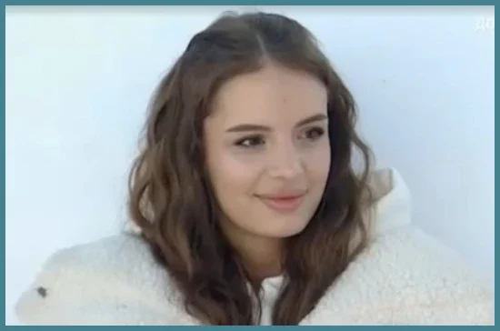 Лиза Швец покинула проект Дом2